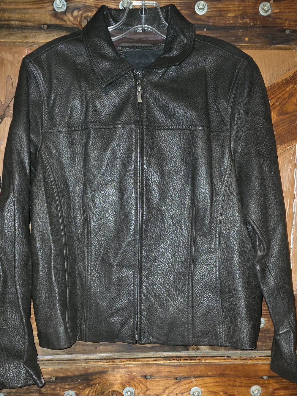 Avanti Women's Black Leather Zip-Front Jacket